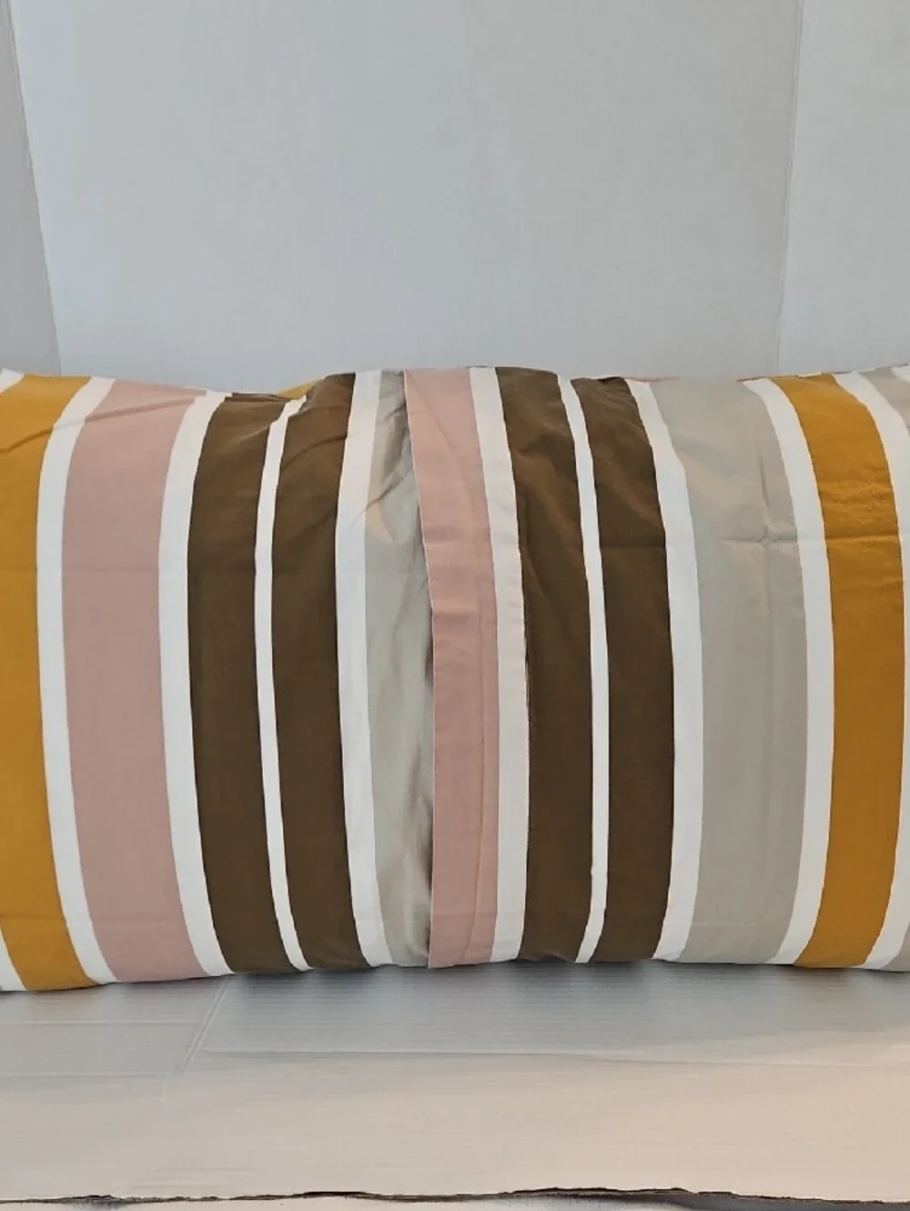 Crate&Barrel Modern Palette Striped Mustard Taupe Brown Cotton King Pillow Shams